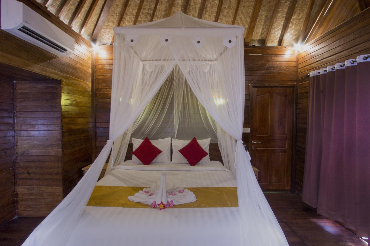 Amora Hut'S Lembongan Zewnętrze zdjęcie