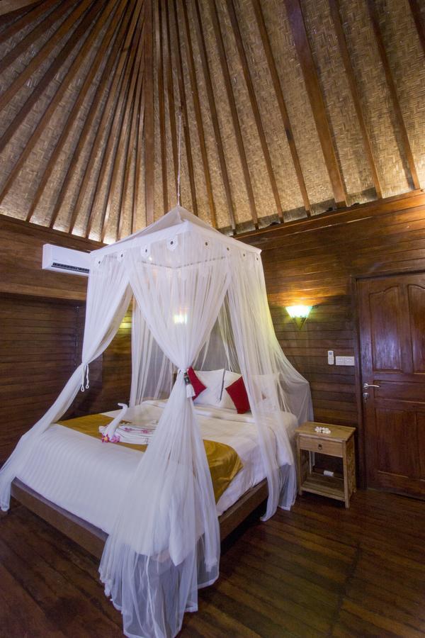 Amora Hut'S Lembongan Zewnętrze zdjęcie